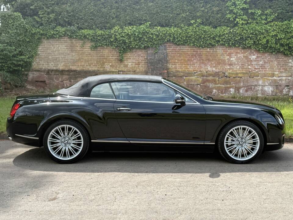Image 3/13 of Bentley Continental GTC Speed (2011)