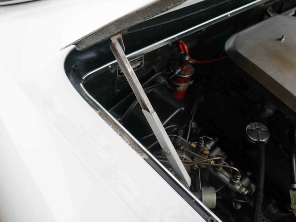 Image 24/50 of Lancia Flaminia GT 2.5 3C Touring (1964)