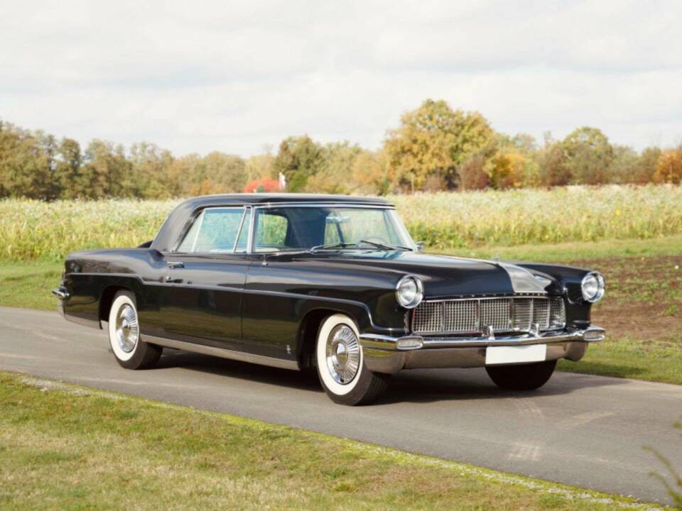 Imagen 1/15 de Lincoln Continental Mark II (1957)
