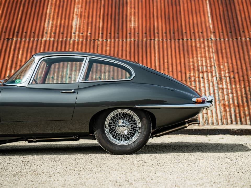 Immagine 10/46 di Jaguar E-Type 3.8 (1963)