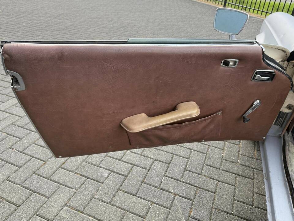 Bild 28/50 von Mercedes-Benz 250 SL (1967)