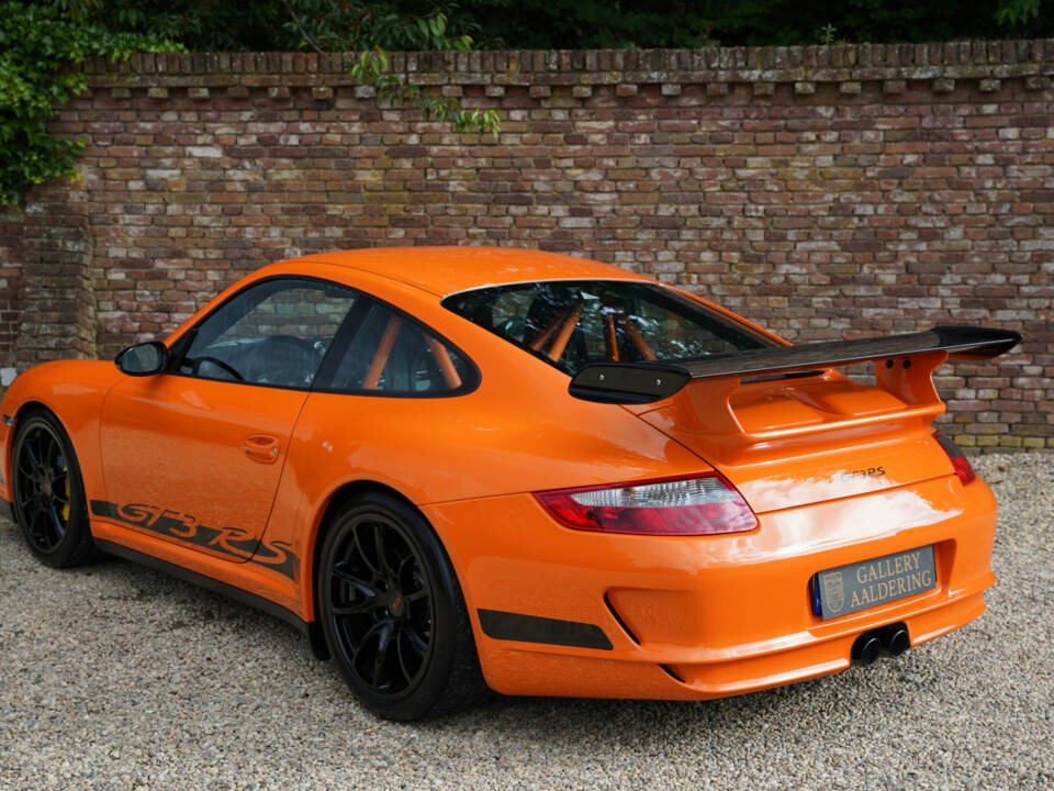 Bild 18/50 von Porsche 911 GT3 RS (2008)
