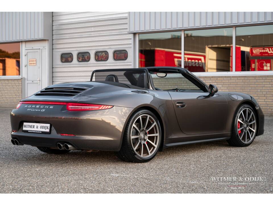 Afbeelding 19/44 van Porsche 911 Carrera 4S (2013)