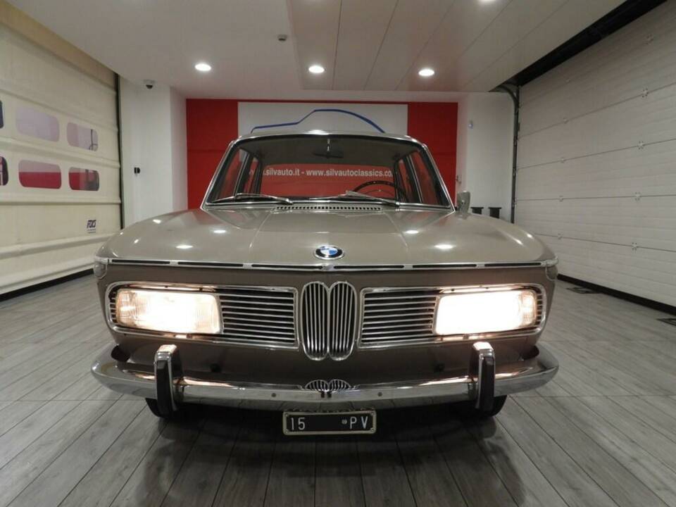 Bild 12/15 von BMW 2000 TI (1966)