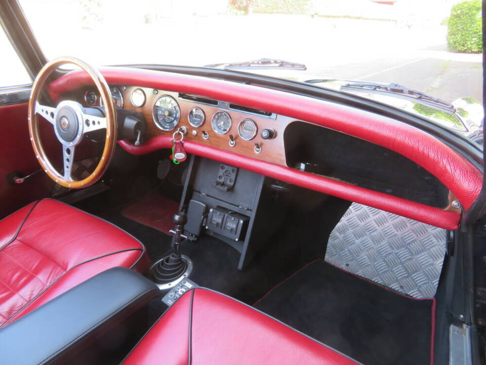 Image 12/23 de Sunbeam Tiger Mk I (1966)