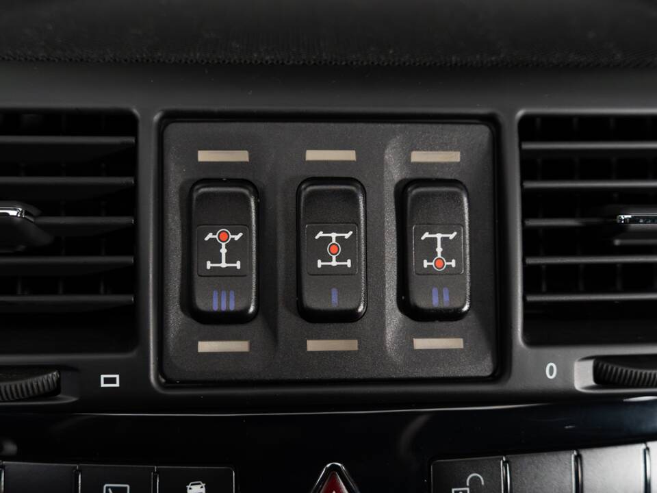 Immagine 31/36 di Mercedes-Benz G 500 (SWB) (2011)