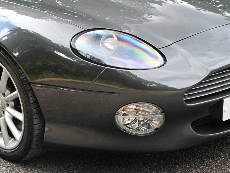 Image 15/50 de Aston Martin DB 7 Vantage (2002)