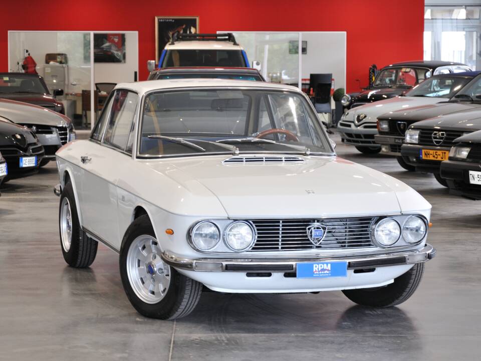 Image 1/32 of Lancia Fulvia 1.3 S (1973)