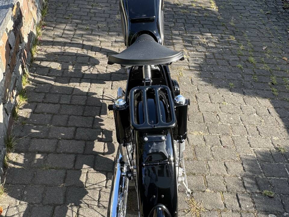Image 3/10 of BMW R 27 (1966)