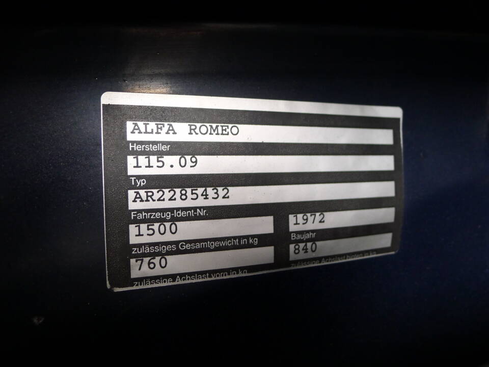 Bild 14/40 von Alfa Romeo Giulia 1.3 Super (1972)