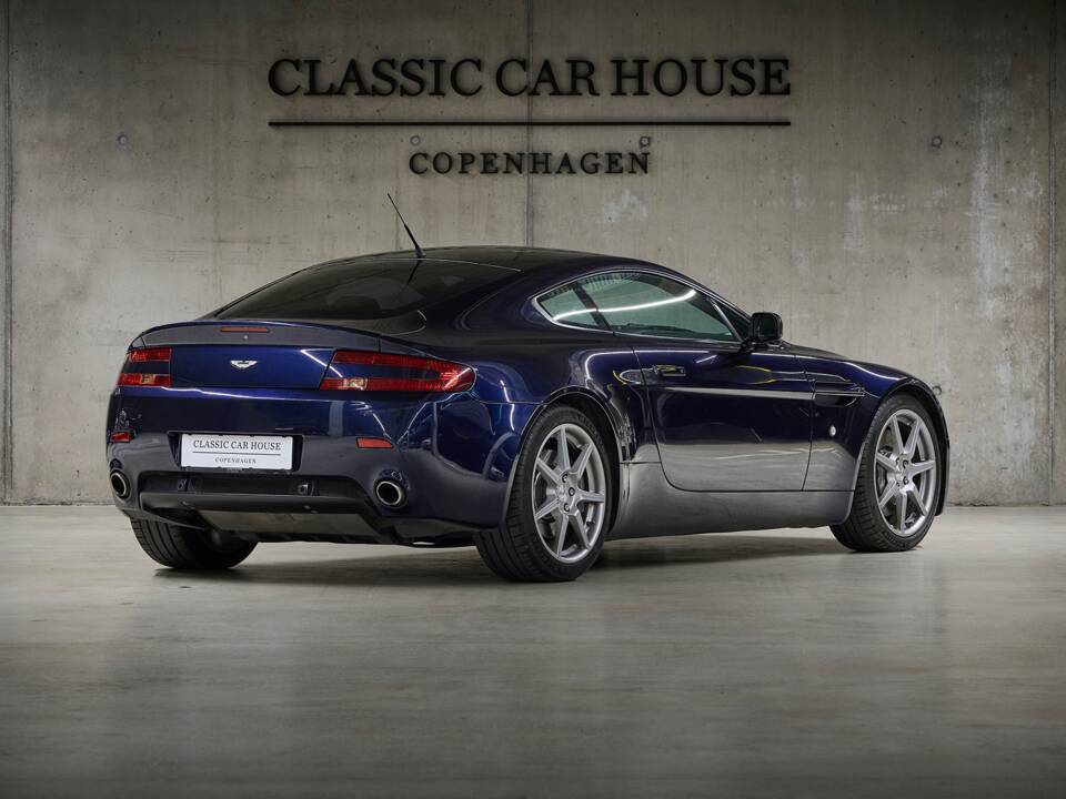 Bild 10/84 von Aston Martin V8 Vantage (2006)