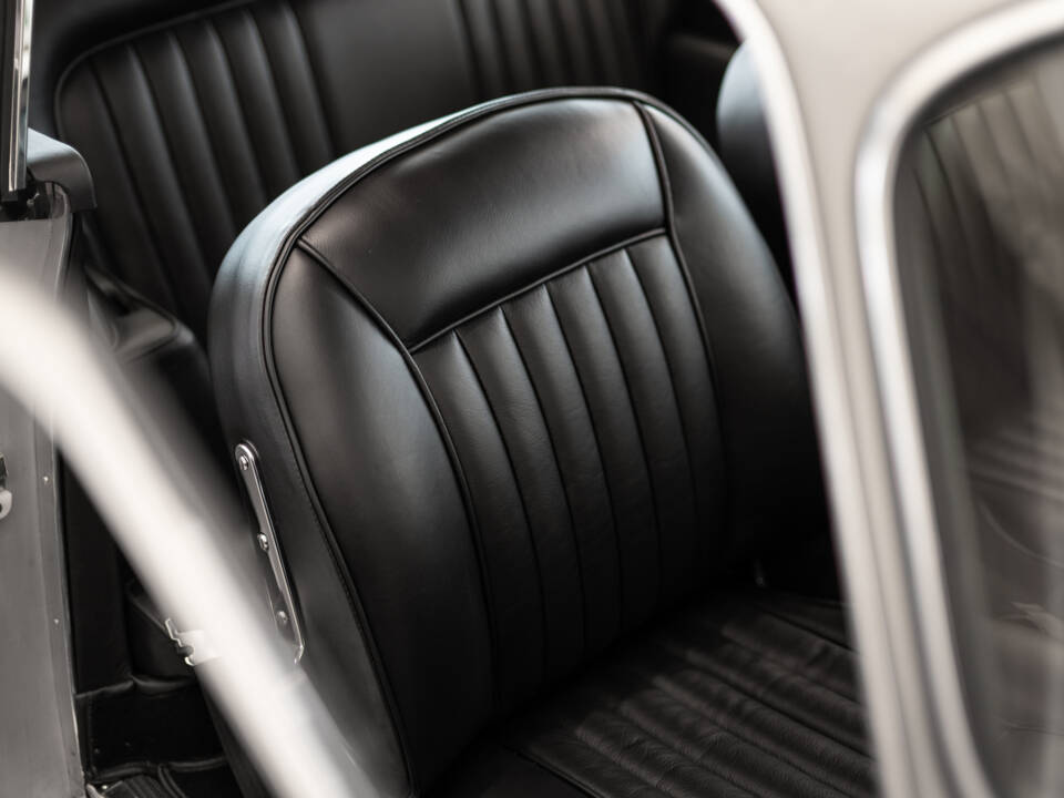 Bild 27/28 von Aston Martin DB 5 (1964)