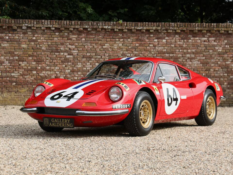 Immagine 9/50 di Ferrari Dino 246 GT (1971)