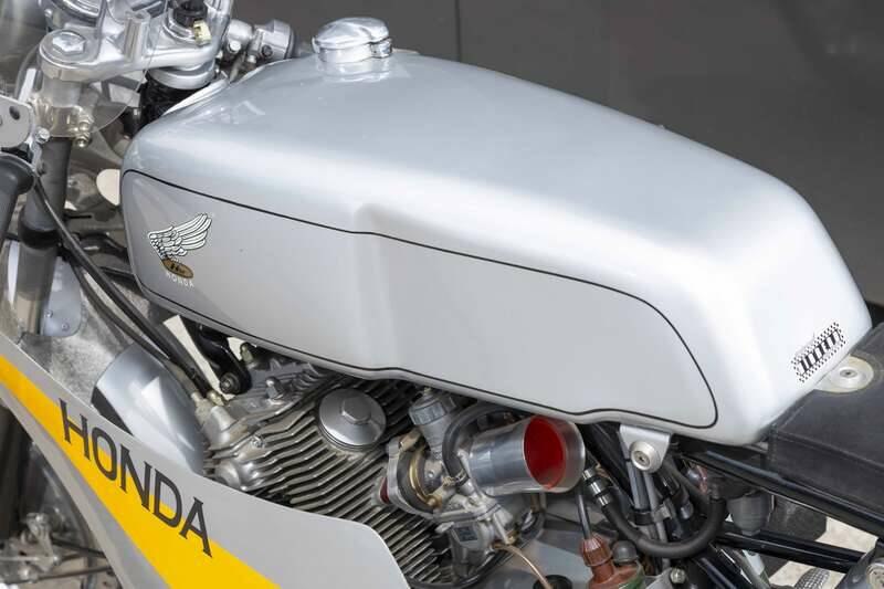 Afbeelding 8/42 van Honda CB 77 (1964)