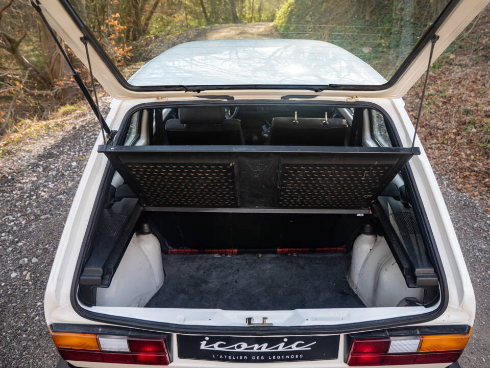 Afbeelding 50/58 van Volkswagen Golf I GTI 1.6 (1982)