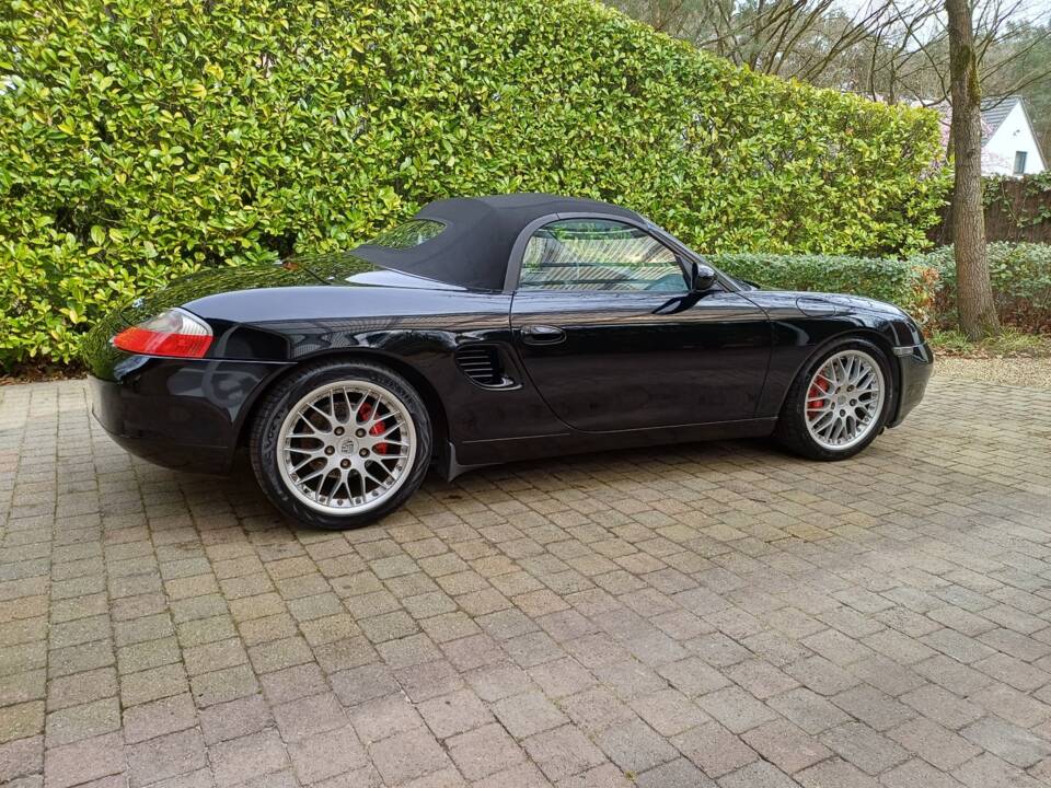 Image 16/82 of Porsche Boxster S (2000)