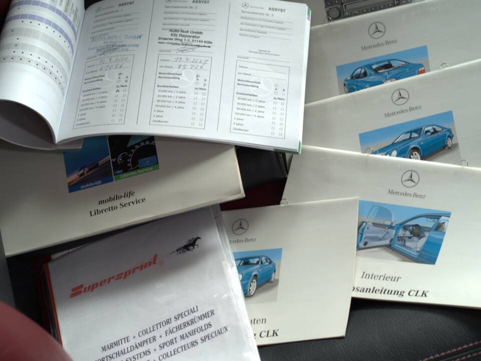Image 27/28 of Mercedes-Benz CLK 200 Kompressor (2001)