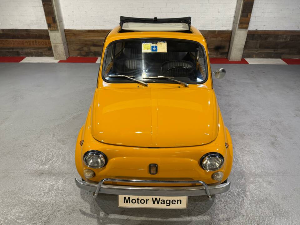 Image 17/76 de FIAT 500 L (1970)