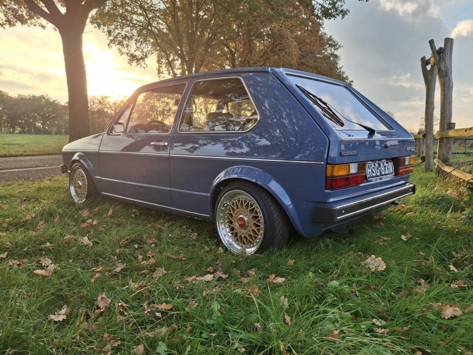 Image 21/36 de Volkswagen Golf I 1.6 GLS (1981)