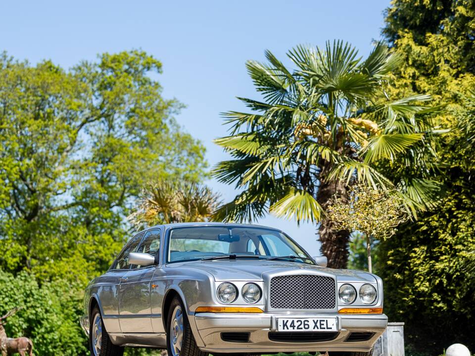 Image 15/50 of Bentley Continental R (1997)
