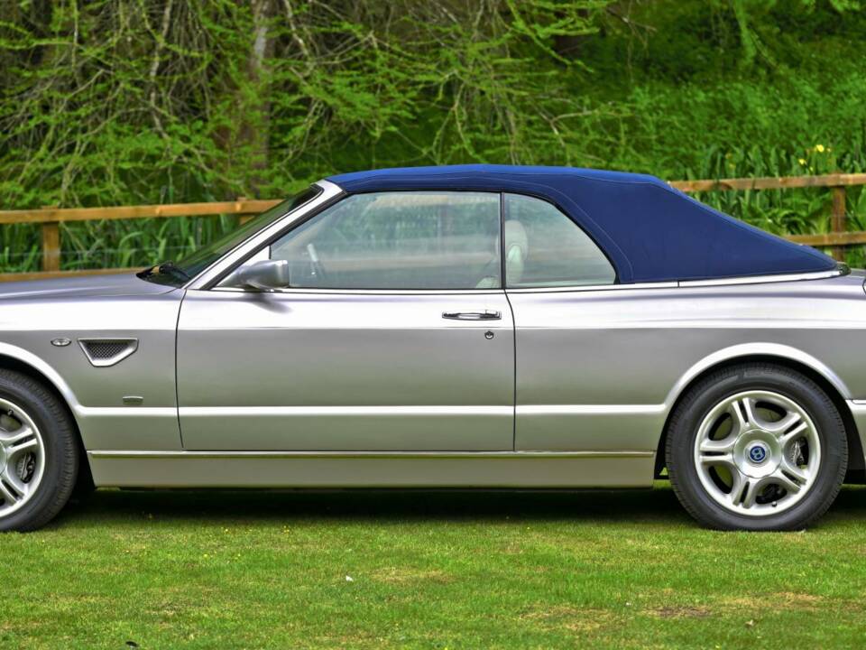 Bild 22/50 von Bentley Azure (2003)