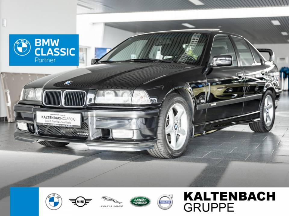 Immagine 1/36 di BMW 318is &quot;Class II&quot; (1994)