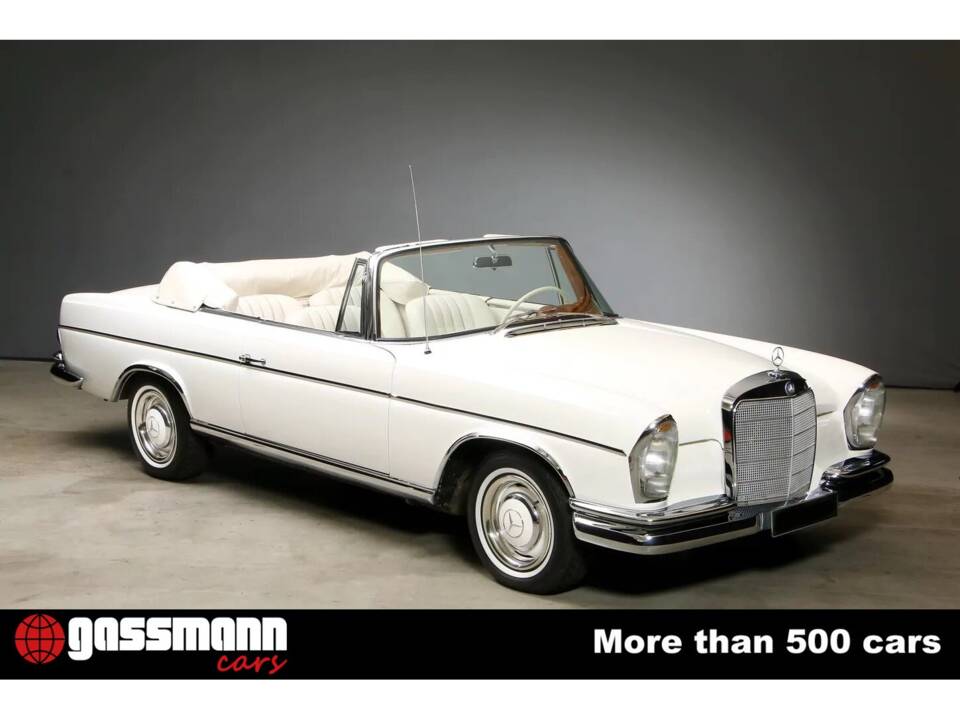 Image 4/15 de Mercedes-Benz 300 SE (1967)