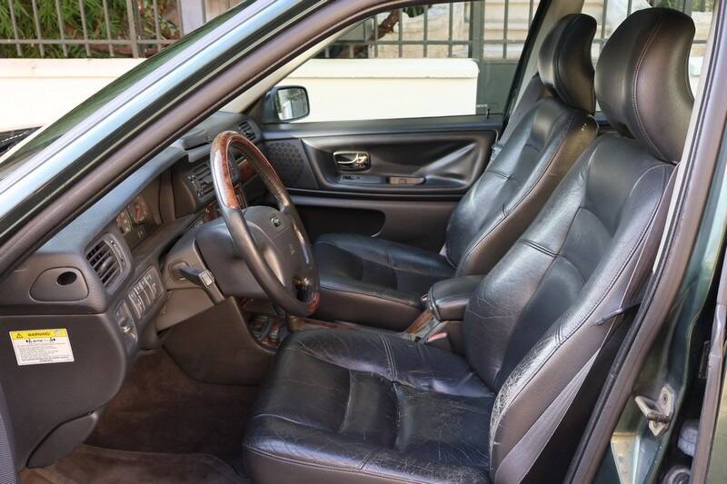 Bild 21/40 von Volvo V 70 2.0 T5 (1997)