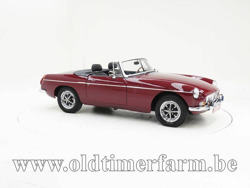 Image 3/15 of MG MGB (1974)