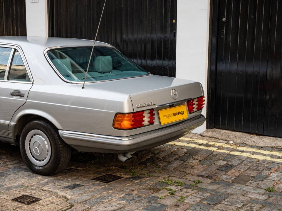 Bild 12/50 von Mercedes-Benz 500 SEL (1984)