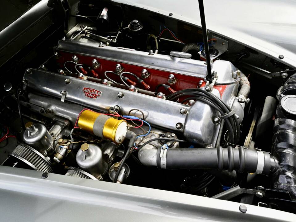 Bild 40/50 von Jaguar XK 140 FHC (1954)