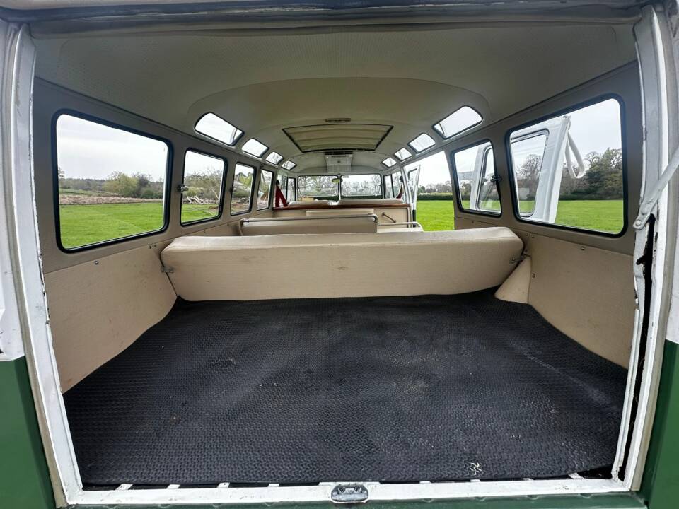 Image 50/60 of Volkswagen T2c Combi (1969)