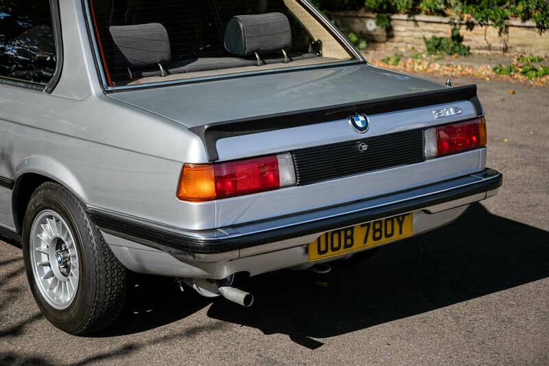 Image 9/50 of BMW 316 (1982)