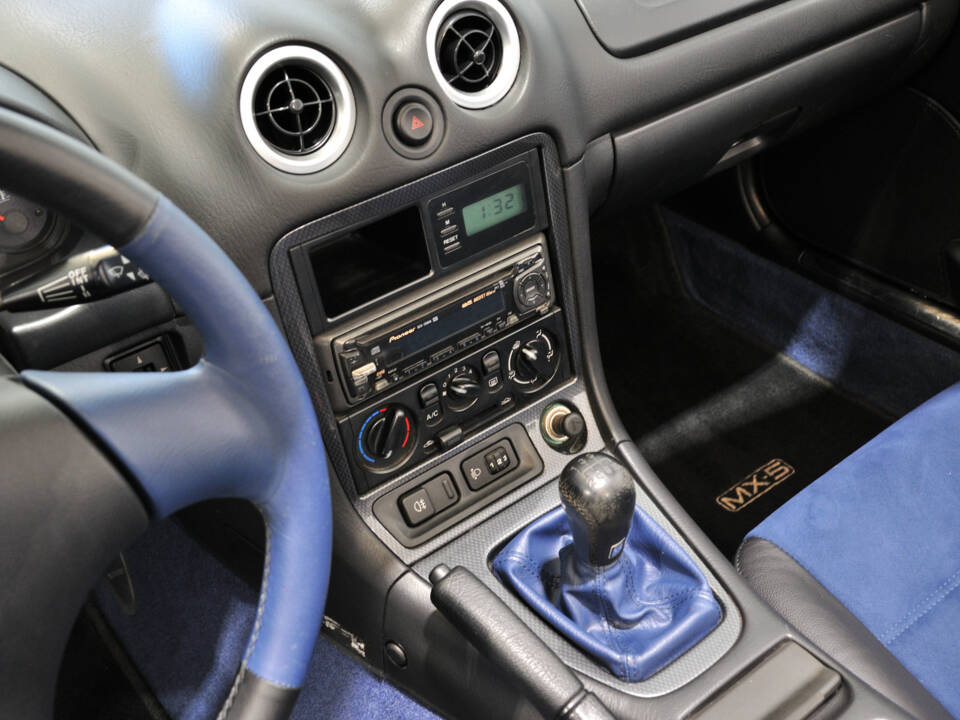 Image 31/47 of Mazda MX-5 1.8 (1999)
