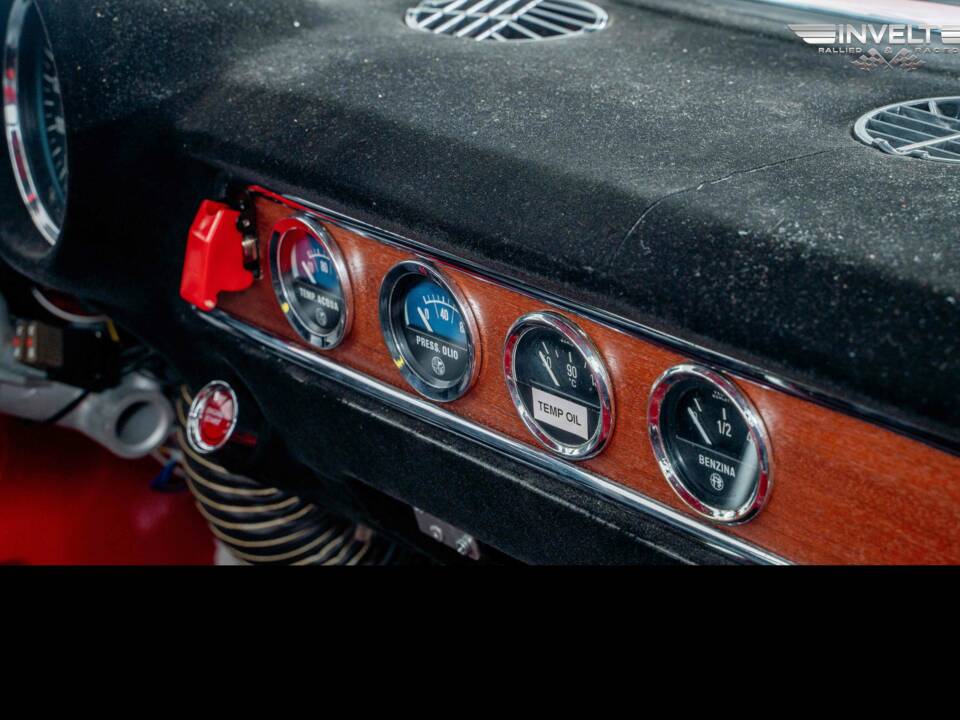 Bild 11/16 von Alfa Romeo Giulia 1750 GT Am (1969)