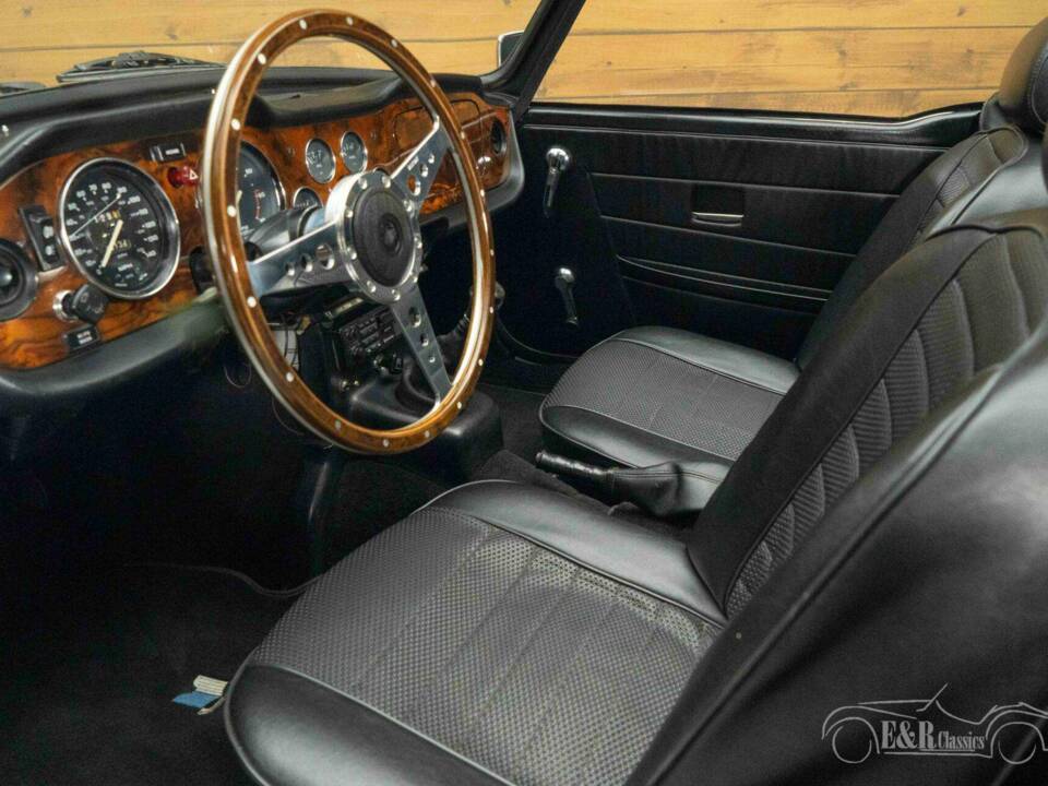 Image 10/19 of Triumph TR 6 (1974)