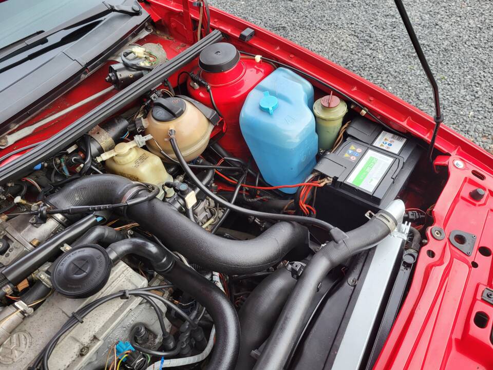 Image 22/51 of Volkswagen Corrado G60 1.8 (1991)