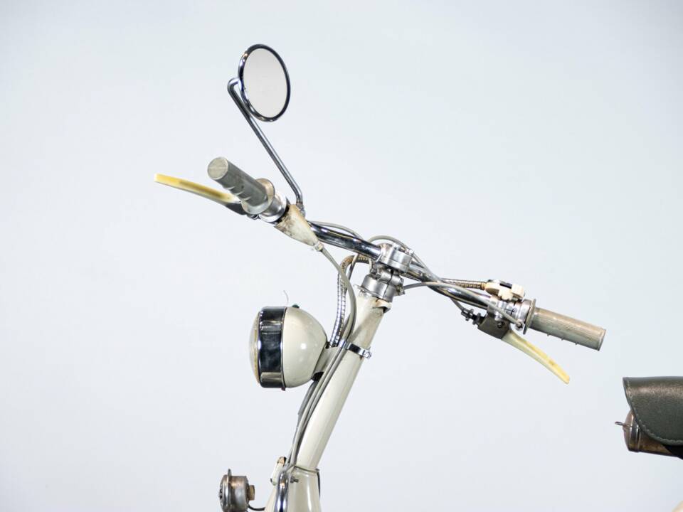 Image 17/50 of Innocenti DUMMY (1956)