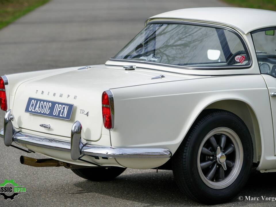 Afbeelding 32/66 van Triumph TR 4 (1963)