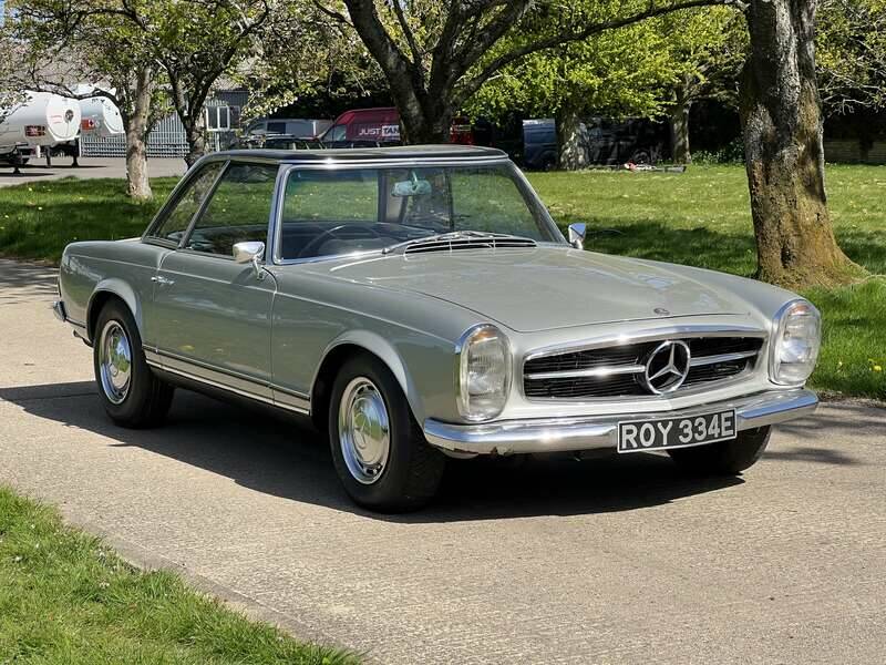 Image 7/15 of Mercedes-Benz 230 SL (1967)
