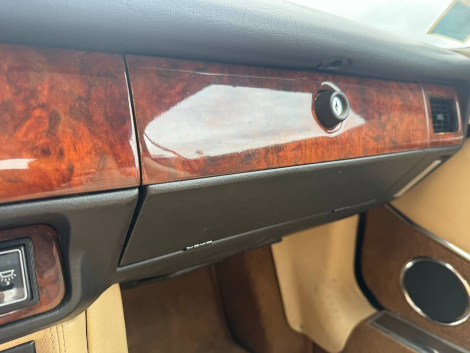 Image 37/64 of Jaguar XJ-S Convertible (1989)