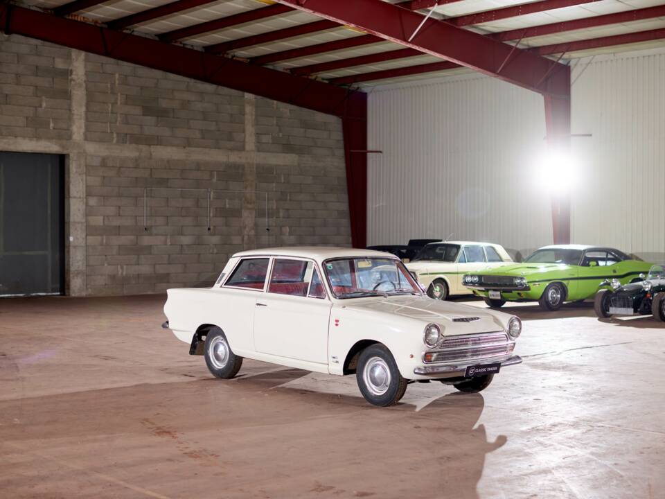Bild 2/23 von Ford Cortina 1200 Deluxe (1965)