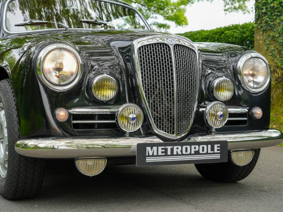Image 10/33 de Lancia Aurelia B20 GT 2500 (1957)