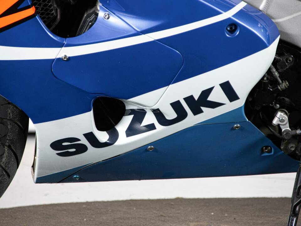 Afbeelding 19/49 van Suzuki TL 1000R (1999)