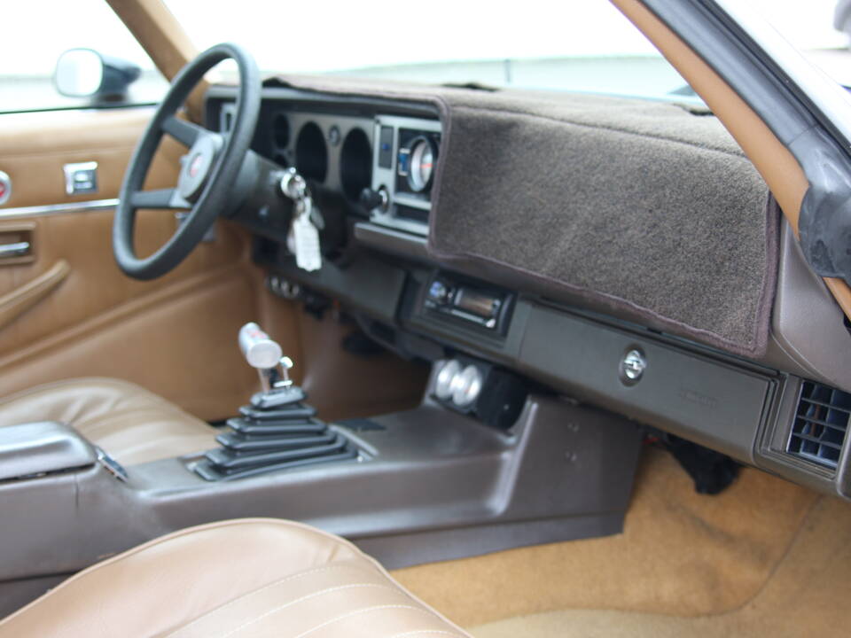 Image 24/45 de Chevrolet Camaro Z28 (1979)