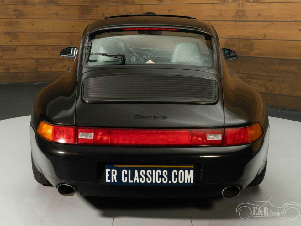 Image 8/19 of Porsche 911 Carrera (1995)