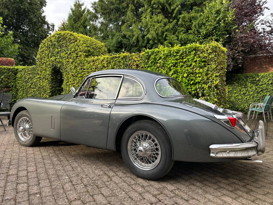 Bild 2/29 von Jaguar XK 150 FHC (1959)