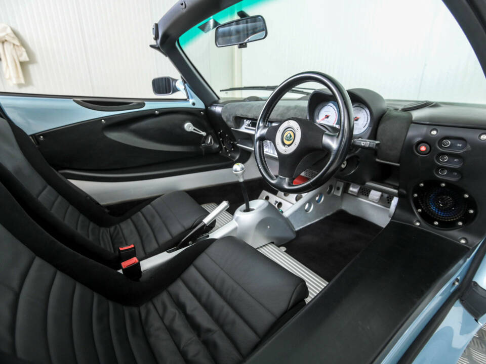 Bild 10/50 von Lotus Elise (2001)