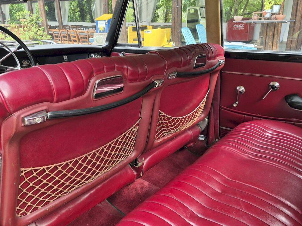 Bild 25/47 von FIAT 2300 (1961)
