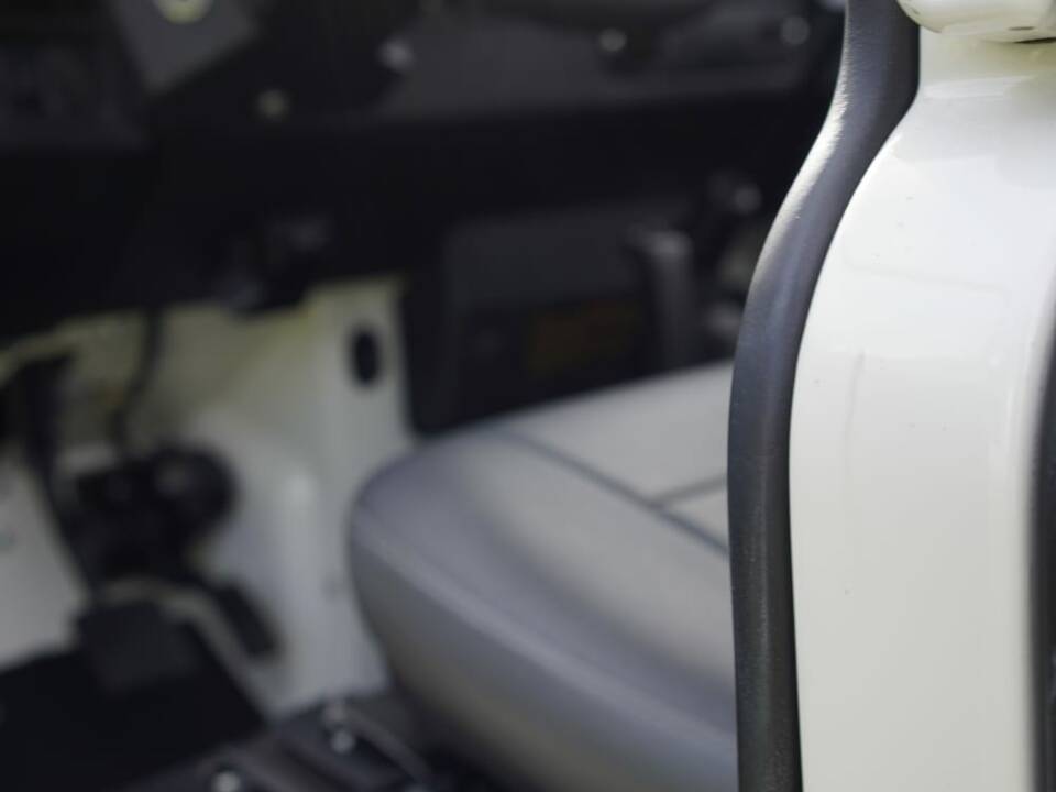 Image 11/32 of Land Rover Defender 130 Td5 Crew Cab (1999)